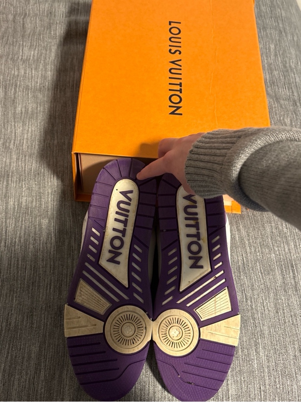 Louis Vuitton Purple & White trainers mens Low-Top Sneakers - Picture 5 of 6